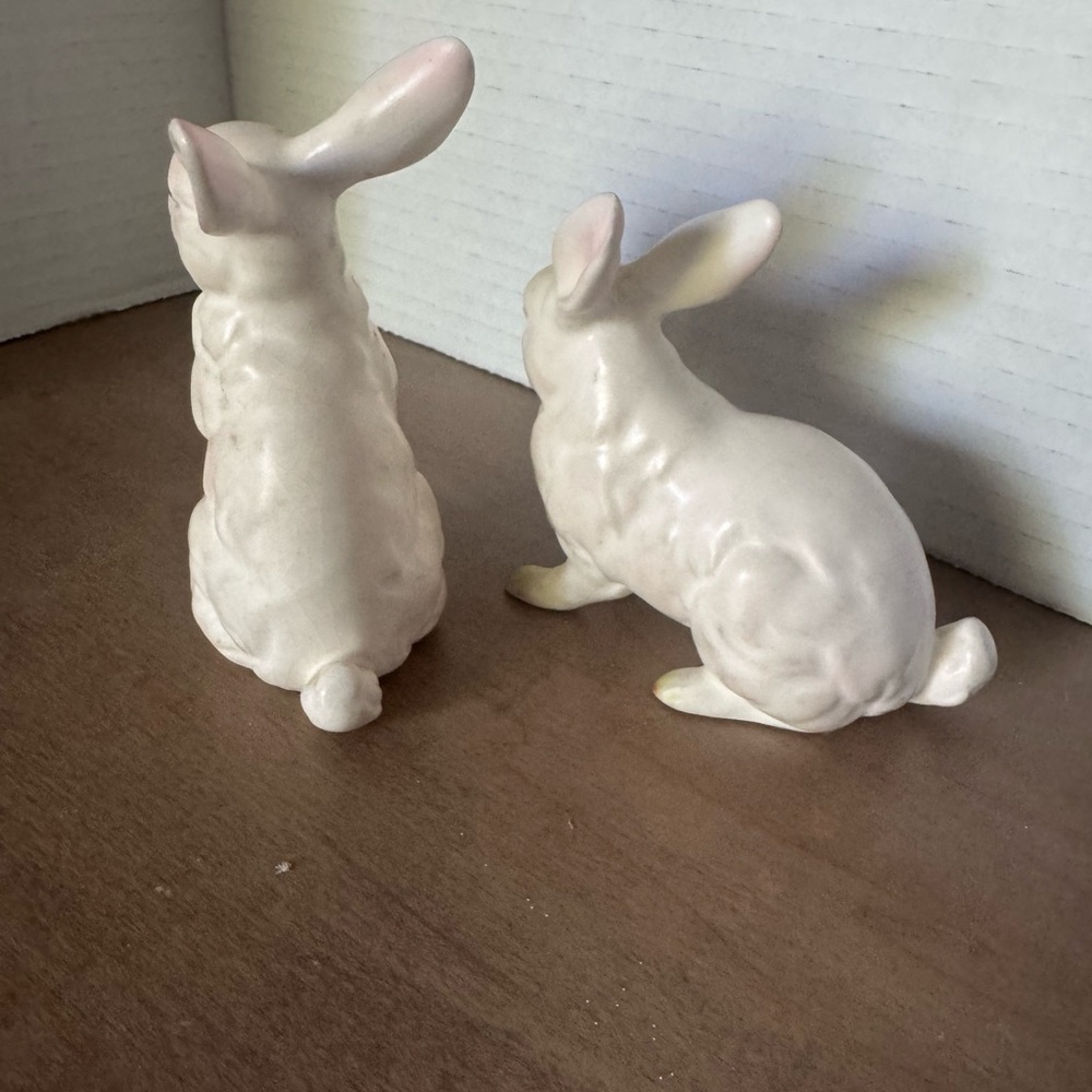Lefton Vintage Rabbit Decor - Picture 3 of 8